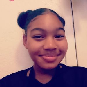 Meet your Posher, Imani